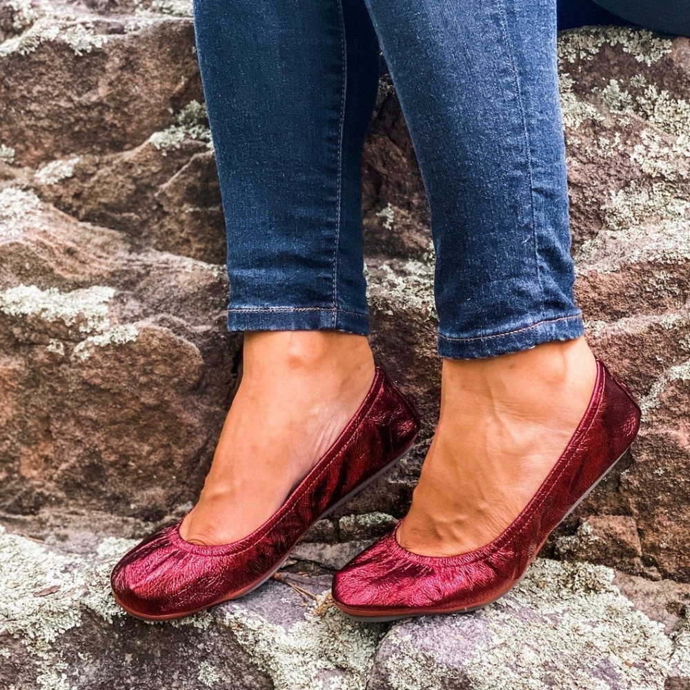 Storehouse Flats Cranberry Foil *Brand New* - Picture 2 of 3